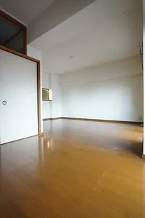 サバーブ比恵の画像