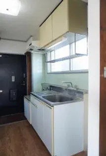 ドメスト吉塚【2階】のキッチン