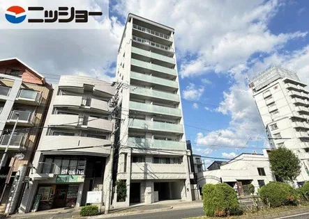 ザ ラビラージの画像