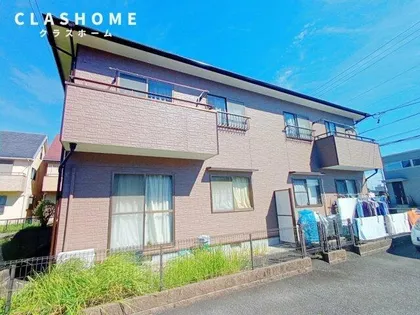 Quatre Saisons【2階】の外観