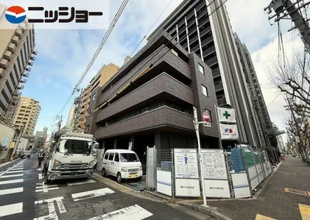 周【1階】の外観