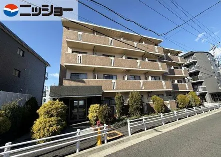 メゾンラポール前山【4階】の外観