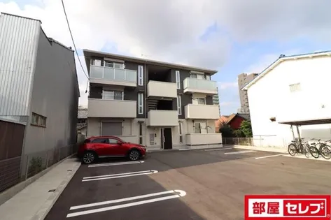 FORTUNE【1階】の外観