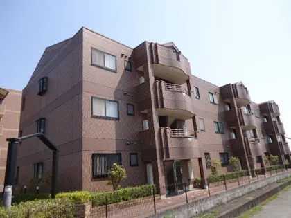 レジデンスコート東山【1階】の外観