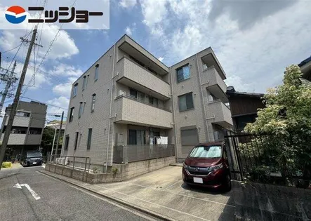 プランタン春岡【1階】の外観