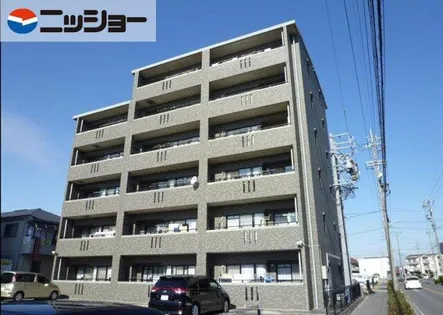 ベルクラージュの画像