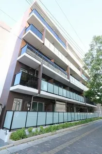 ラピスボヌールの画像