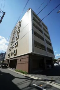 ラファセエスティーロ箱崎駅前の画像