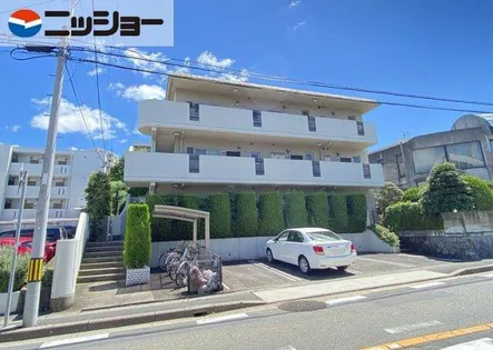 八雲ファーストハイツ【3階】の外観