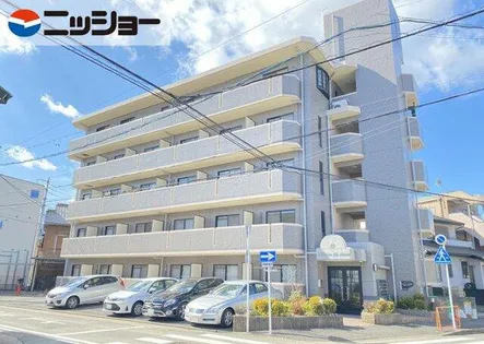 メゾン・ド・アジュール【1階】の外観