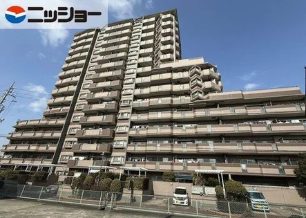 ライオンズガーデン八田の画像