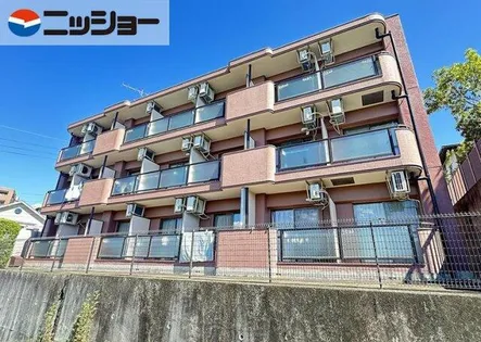 ヴューヒルス植田【2階】の外観