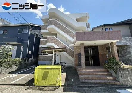 モデルン伊勝【1階】の外観