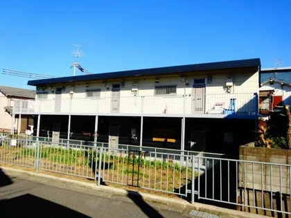 ガーデンハイツさやま【2階】の外観