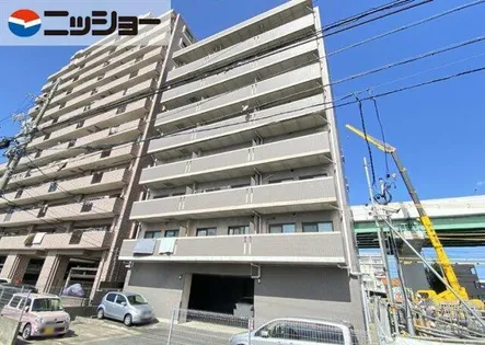 クリスタルハイツの画像