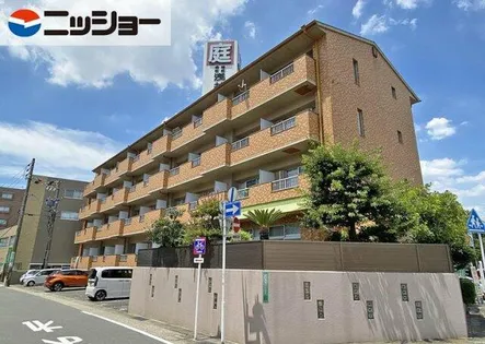 第5庭園ビル【1階】の外観