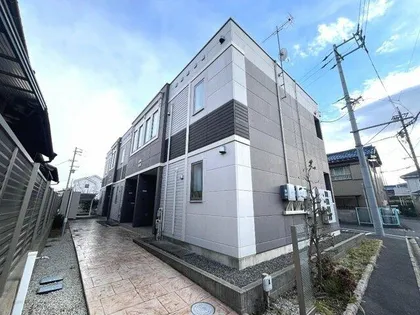 アクロス モモの画像