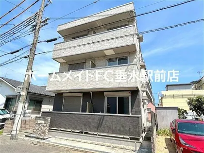 ラウレアの画像