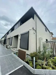 リヴ シン ファイブの外観