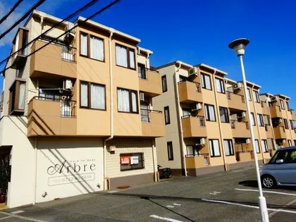 ニューハイツ松川【1階】の外観