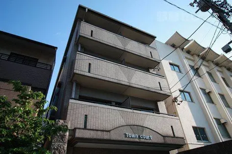 Town Court【201号室】の外観