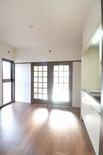 ジュネス東大利の画像