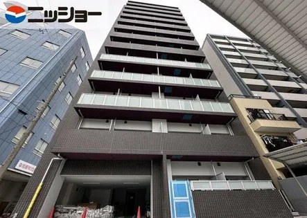 エルミナグラン【3階】の外観