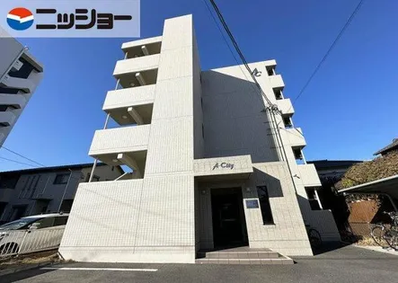A・City秩父通【3階】の外観
