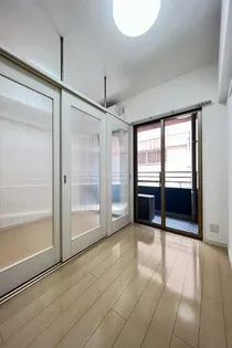 ルネッサンス21博多【2階】の外観