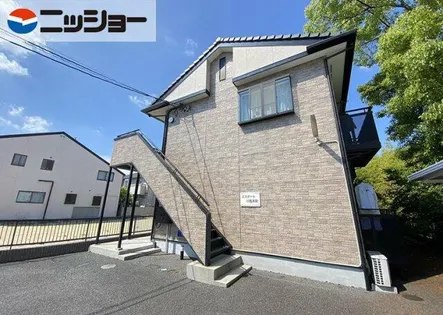 エステート川名本町【2階】の外観