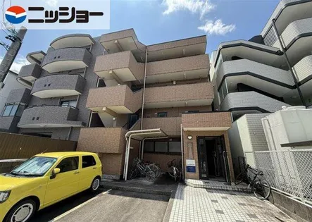 クリスタルコート川名の画像