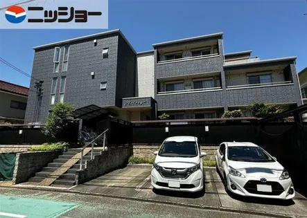 エアフォルク【1階】の外観