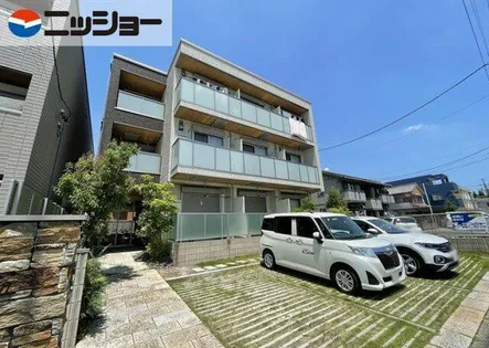 シャーメゾン GーSTYLEの画像