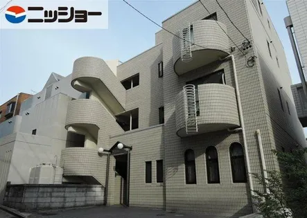 ロイヤル丘上の画像