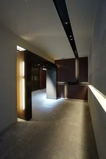 ドゥーエ赤坂【6階】の外観