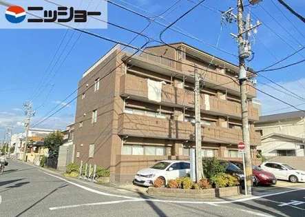 メゾン・ヌーベル【2階】の外観