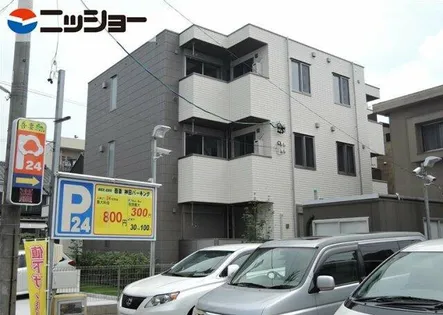 ルミナス神田【1階】の外観