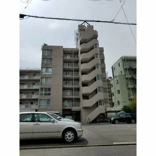 ユニバースビルの画像