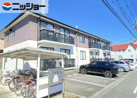 ファミールB棟の画像