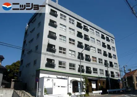 南山ビル【4階】の外観