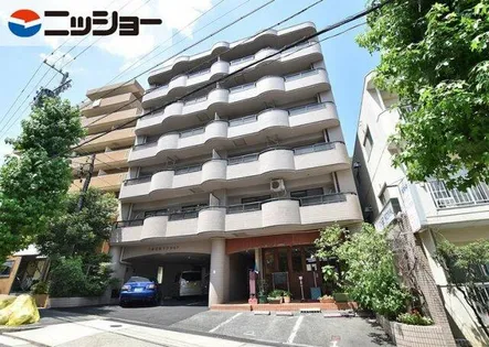 八事石坂マンションの画像