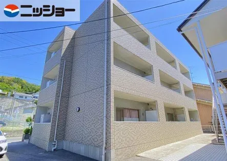 アヴァンティ植田の画像