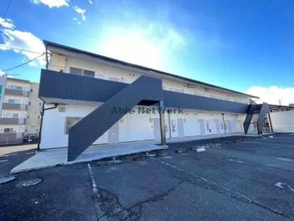 愛知県豊川市西塚町3丁目【アパート】の外観