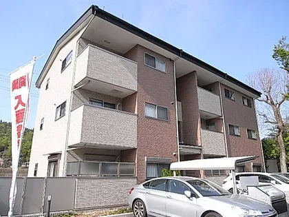 バードレイク北山【1階】の外観
