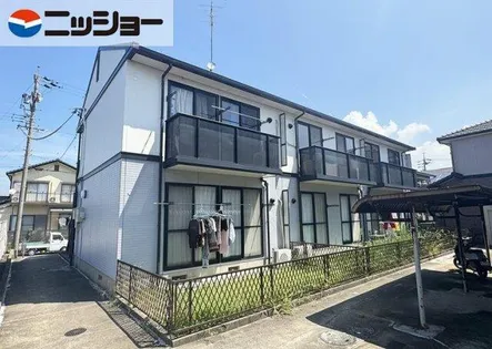 ファミイ A棟の画像