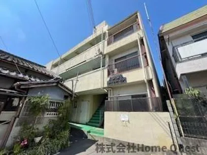 長瀬ロイヤルハイツ【1階】の外観