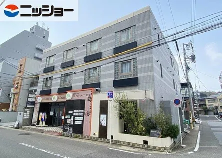 クレール池下【3階】の外観