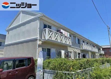 T T HOUSE Bの画像