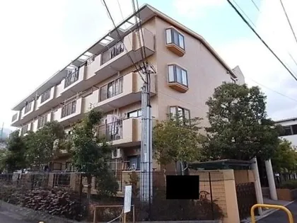 シェーヌ生駒【2階】の外観