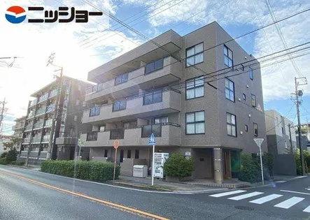 本山ハイツ【4階】の外観